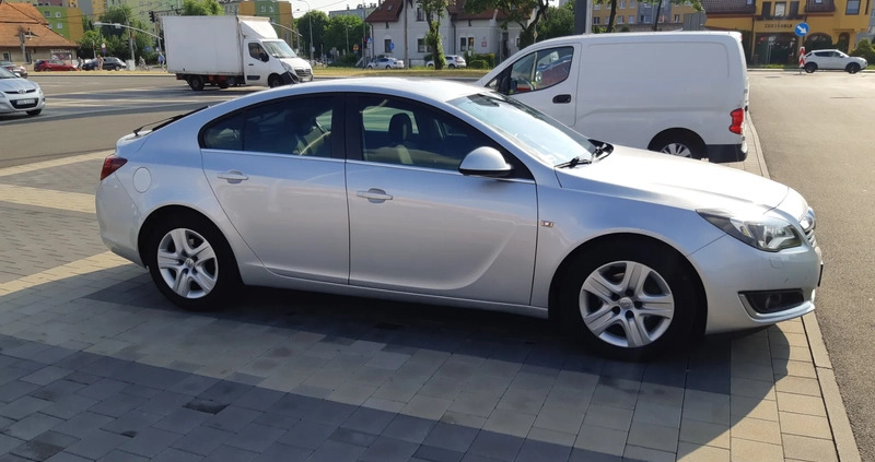 Opel Insignia cena 43000 przebieg: 149600, rok produkcji 2016 z Knurów małe 191